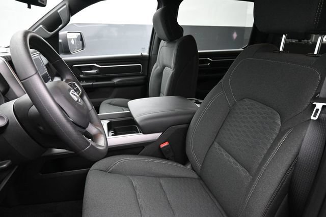 New 2026 RAM 1500 4x4 Crew Cab image 7