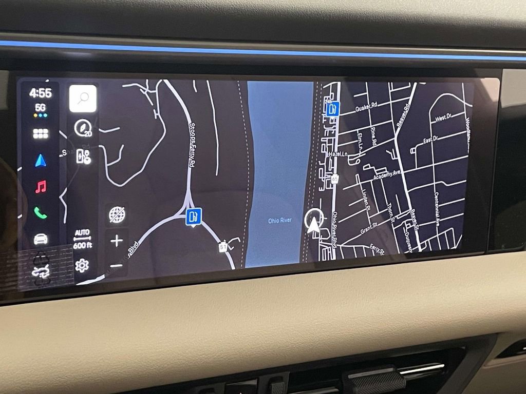 New 2026 Porsche Macan 4 Electric image 31