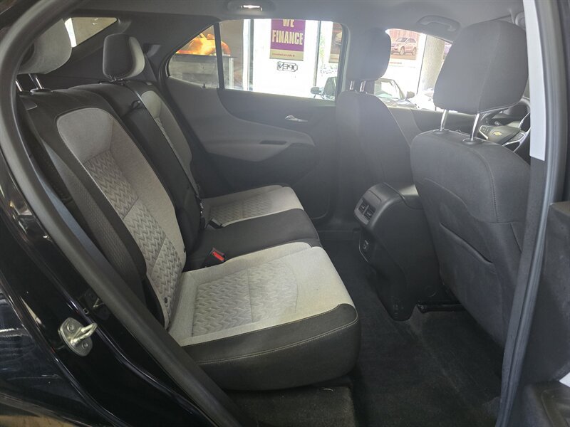 Used 2023 Chevrolet Equinox LS w/ LS Convenience Package FWD image 16