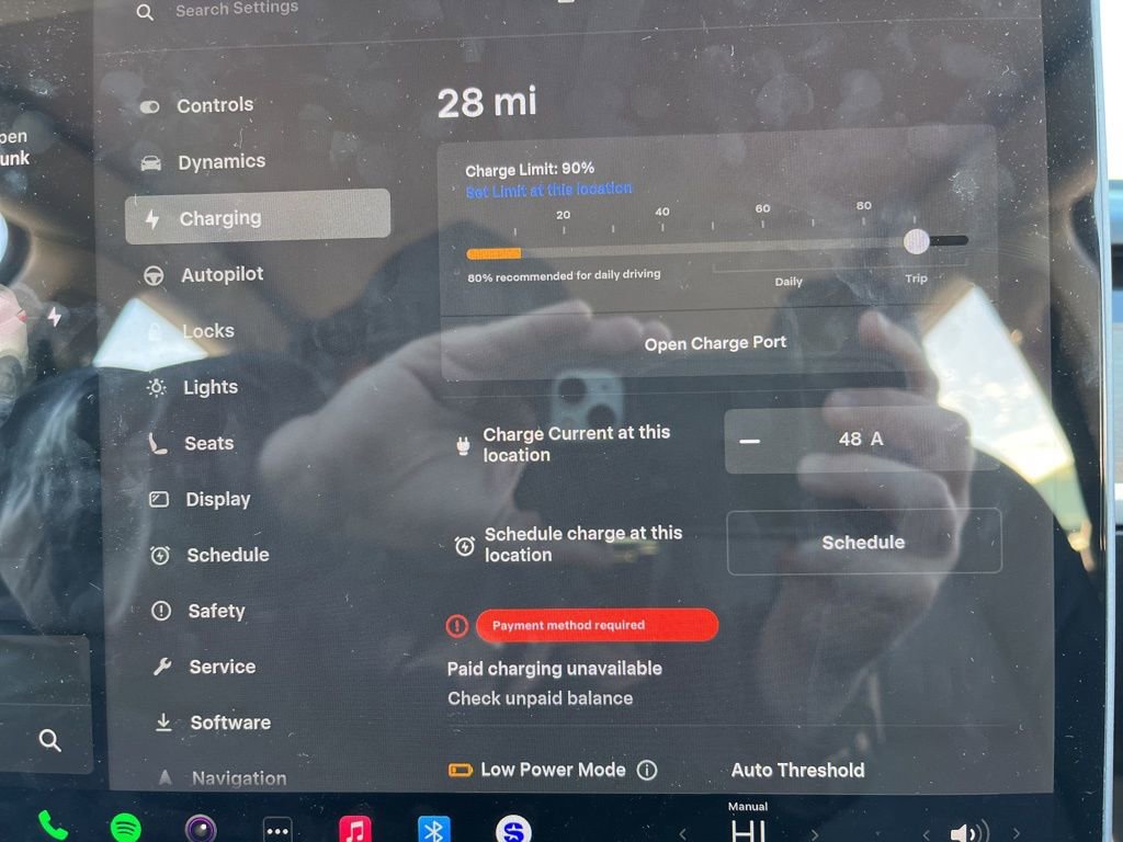 Used 2021 Tesla Model Y Long Range image 24