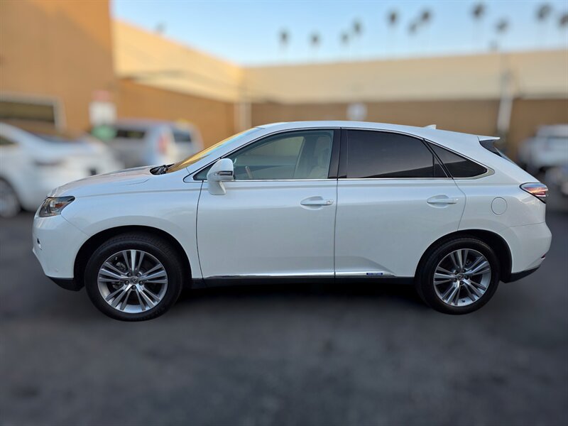 Used 2015 Lexus RX 450h FWD image 4