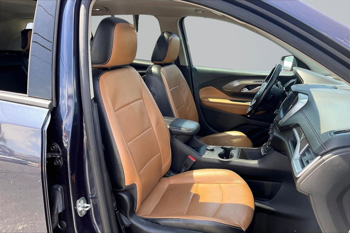 Used 2019 GMC Terrain SLT w/ Preferred Package FWD image 7