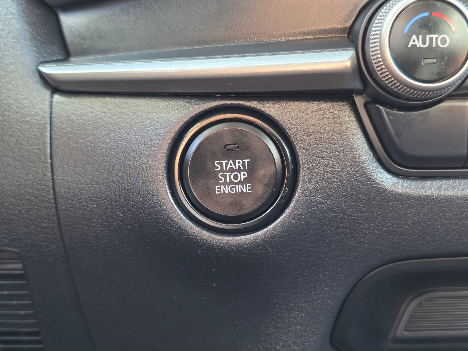 Used 2024 MAZDA CX-30 AWD 2.5 S w/ Select Sport Pkg image 36