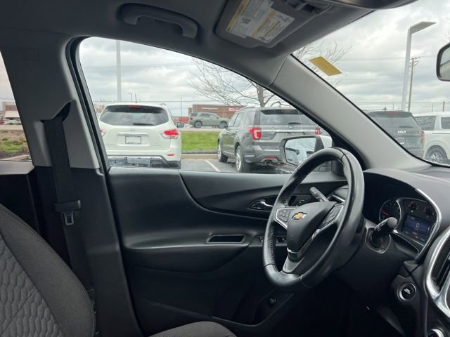 Used 2020 Chevrolet Equinox LT image 35