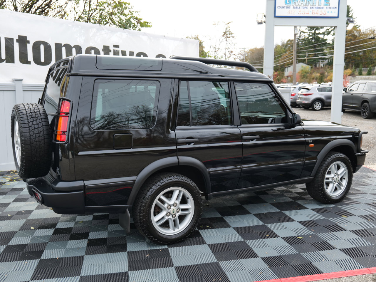 Used 2004 Land Rover Discovery SE image 5