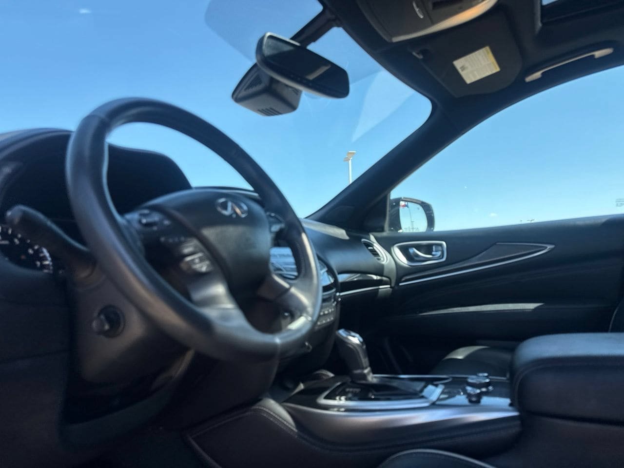 Used 2020 INFINITI QX60 Luxe w/ Edition 30 Essential Package FWD image 44