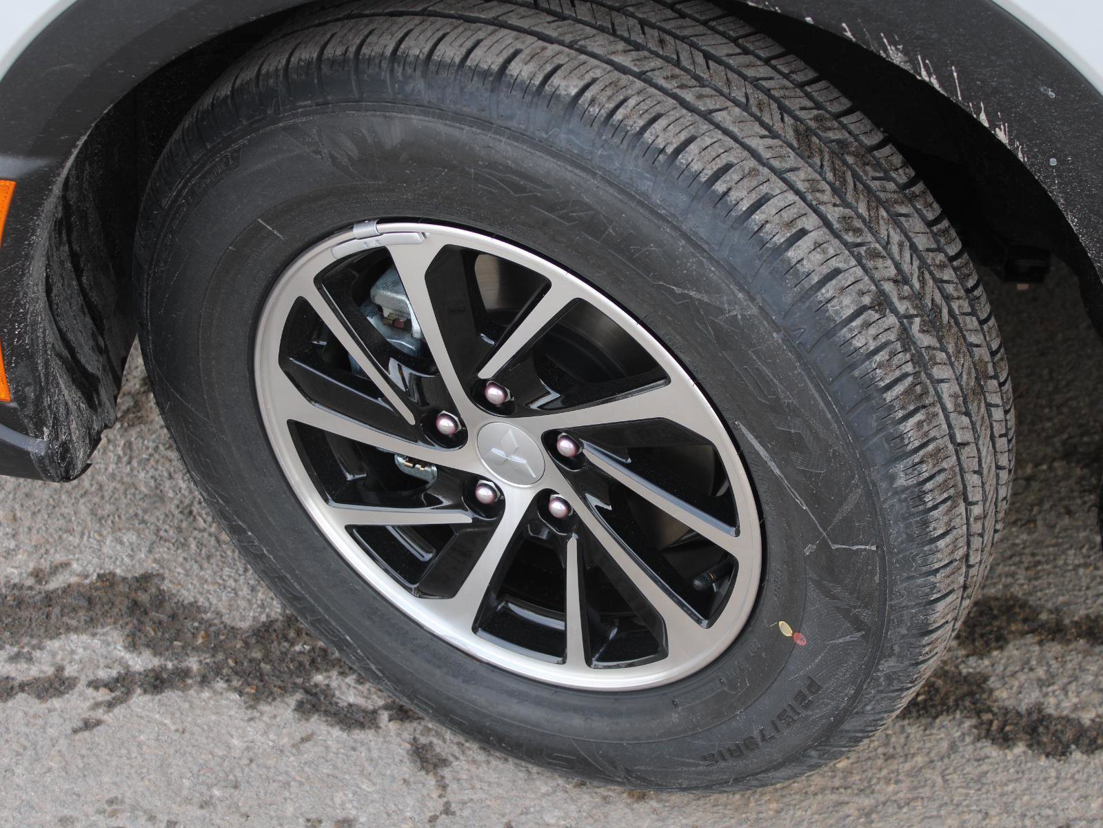 New 2026 Mitsubishi Eclipse Cross ES image 8