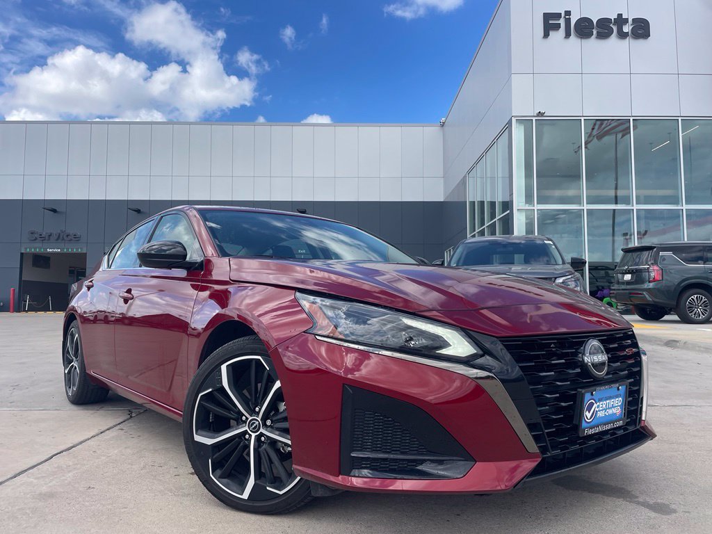 Used 2024 Nissan Altima 2.5 SR FWD 360° Tour