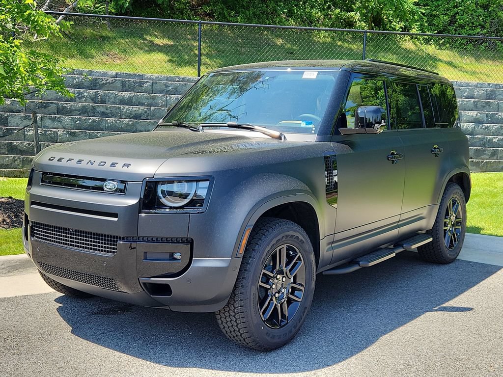 New 2026 Land Rover Defender 110 S AWD/4WD image 1
