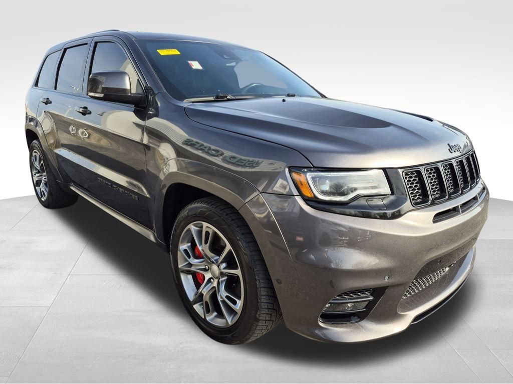 Used 2019 Jeep Grand Cherokee SRT image 5