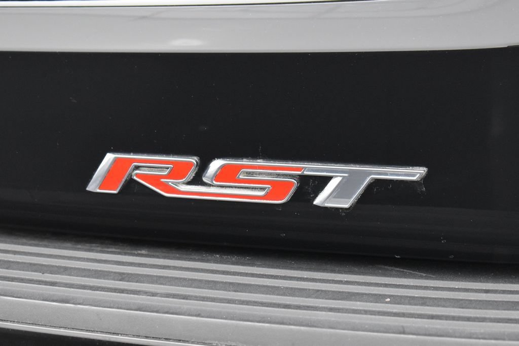 Used 2023 Chevrolet Suburban RST w/ Luxury Package AWD/4WD image 41