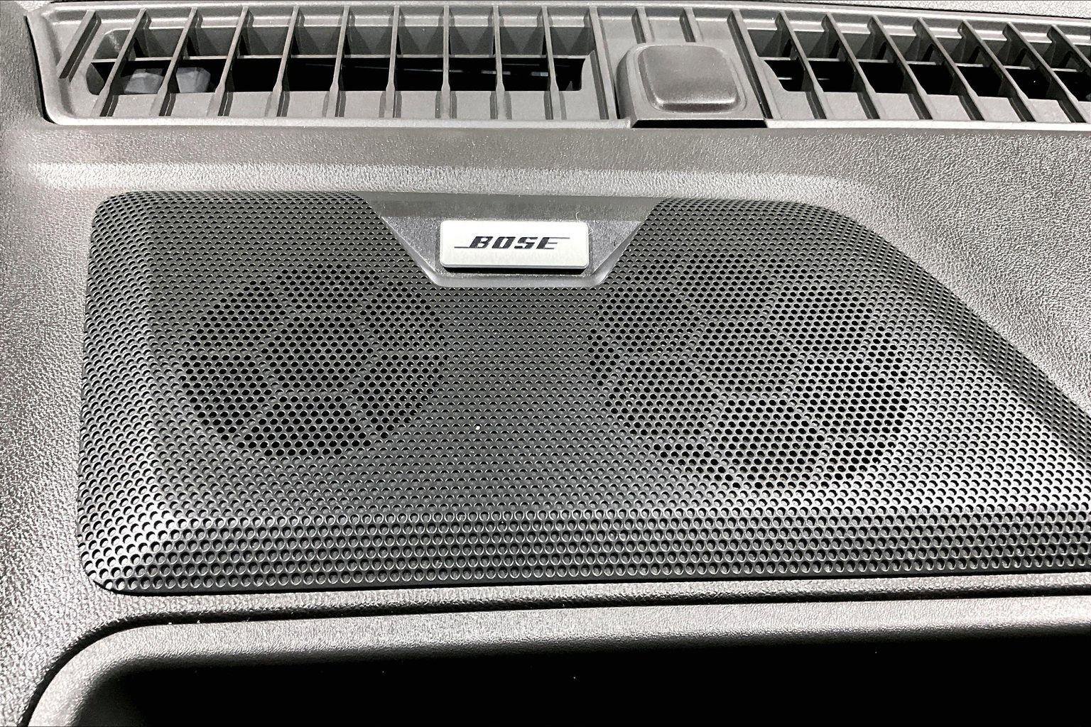 Used 2023 GMC Canyon Denali image 37