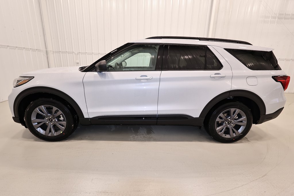New 2026 Ford Explorer Active w/ Active Comfort Package AWD/4WD image 6