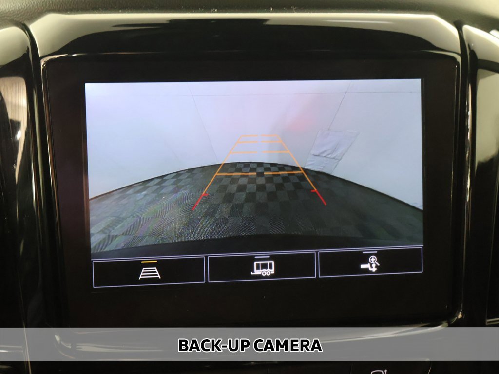 Used 2022 Chevrolet Traverse LT w/ LPO, Floor Liner Package image 5