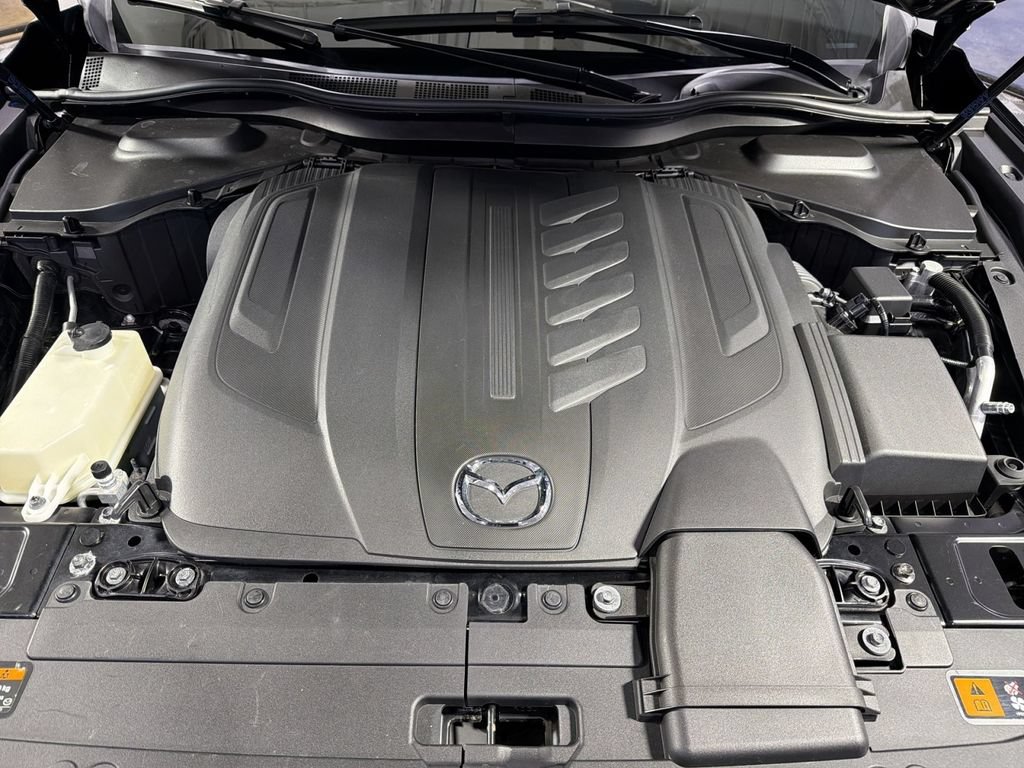 Used 2024 MAZDA CX-90 3.3 Turbo w/ Preferred Plus AWD/4WD image 33
