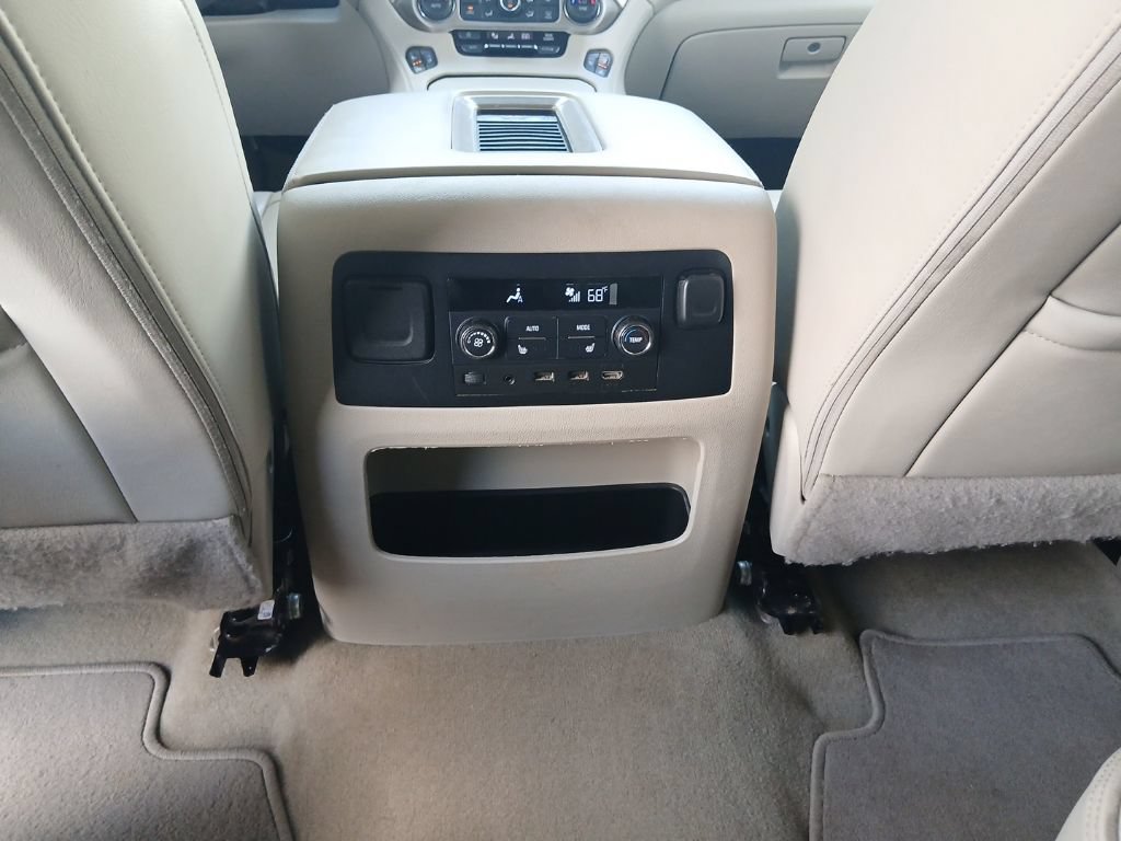 Used 2017 GMC Yukon XL Denali w/ Open Road Package AWD/4WD image 39