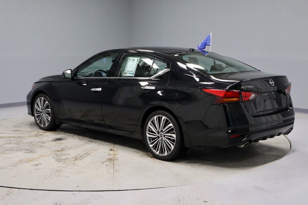 Certified 2025 Nissan Altima 2.5 SL image 11