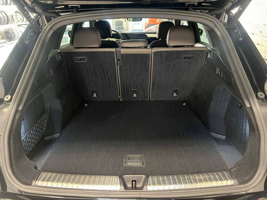 Used 2025 Audi Q5 Premium w/ Convenience Package AWD/4WD image 28