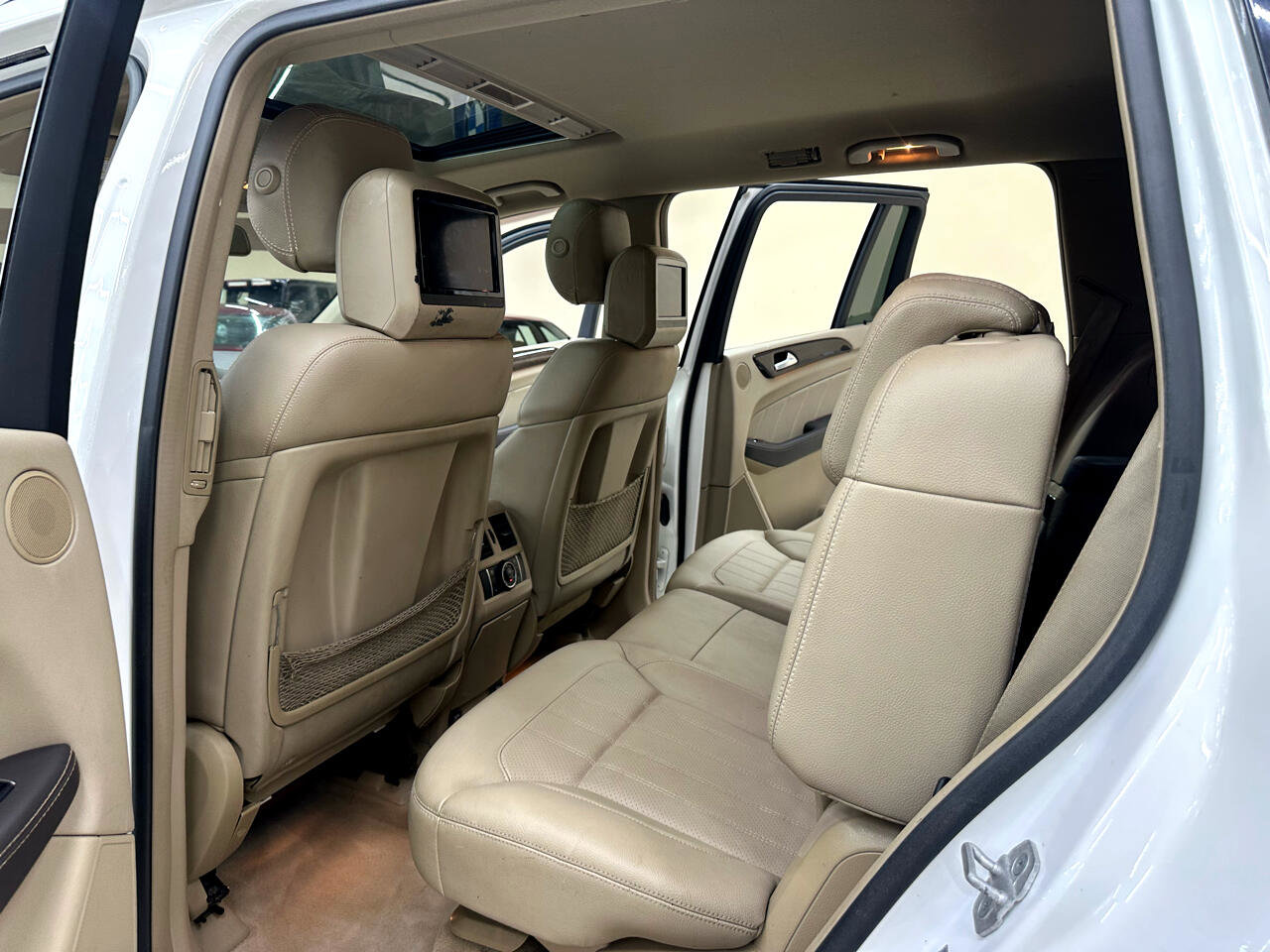 Used 2016 Mercedes-Benz GL 450 4MATIC w/ Premium I Package image 37