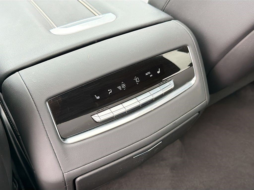 Certified 2023 Cadillac Escalade Premium Luxury w/ Performance Package AWD/4WD image 25