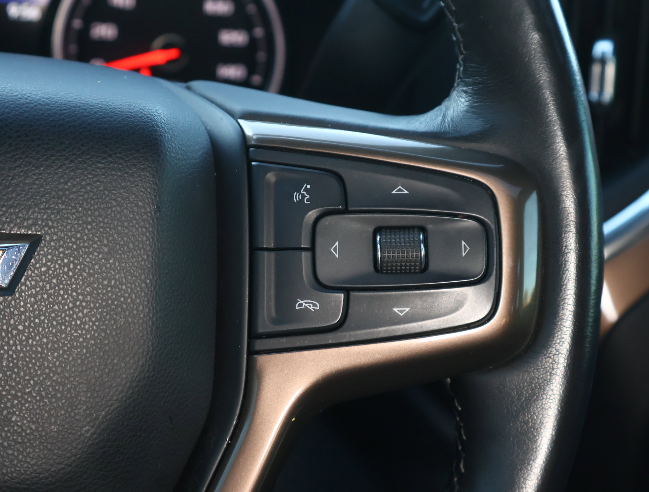 Used 2020 Chevrolet Silverado 1500 High Country w/ Technology Package image 19