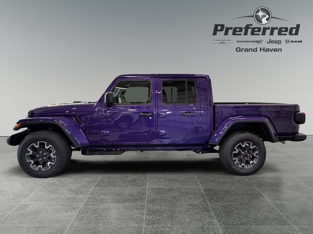 New 2026 Jeep Gladiator Sport AWD/4WD image 11