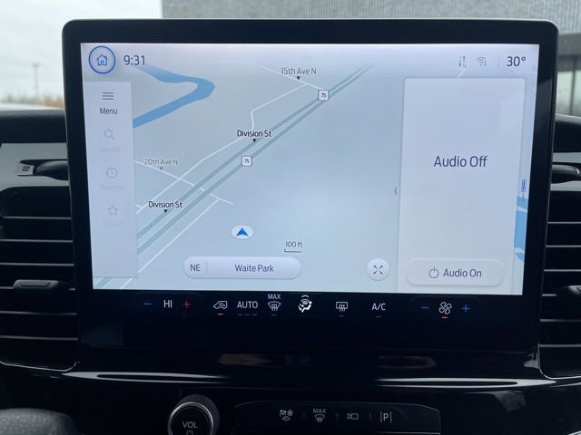 Used 2023 Ford Transit 350 XLT image 17