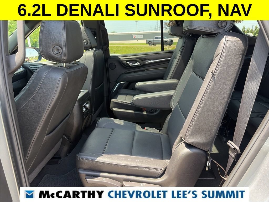 Used 2024 GMC Yukon Denali AWD/4WD image 46