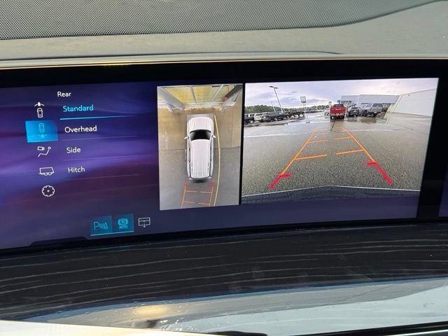 New 2026 Cadillac Escalade Sport w/ Touring Package AWD/4WD image 4