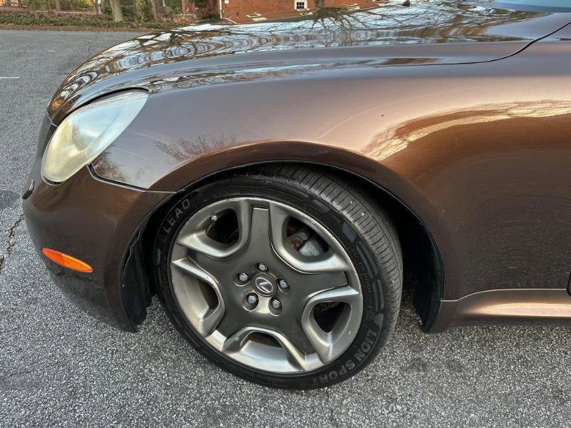 Used 2007 Lexus SC 430 Convertible RWD image 3