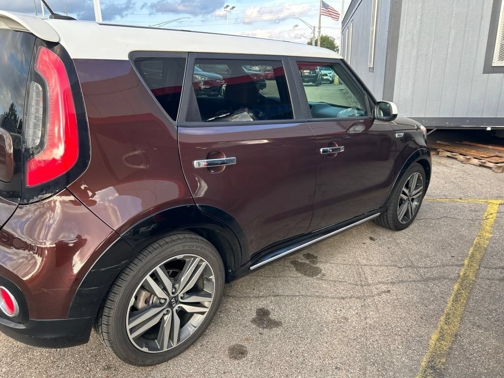 Used 2017 Kia Soul + w/ Option Group 041 FWD image 5