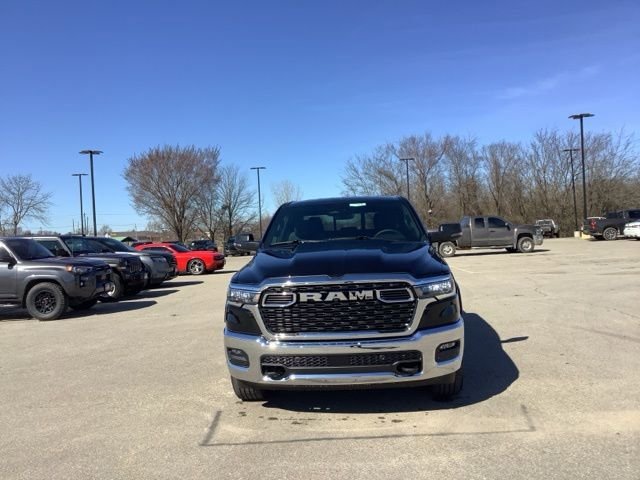 New 2026 RAM 1500 4x4 Crew Cab image 2