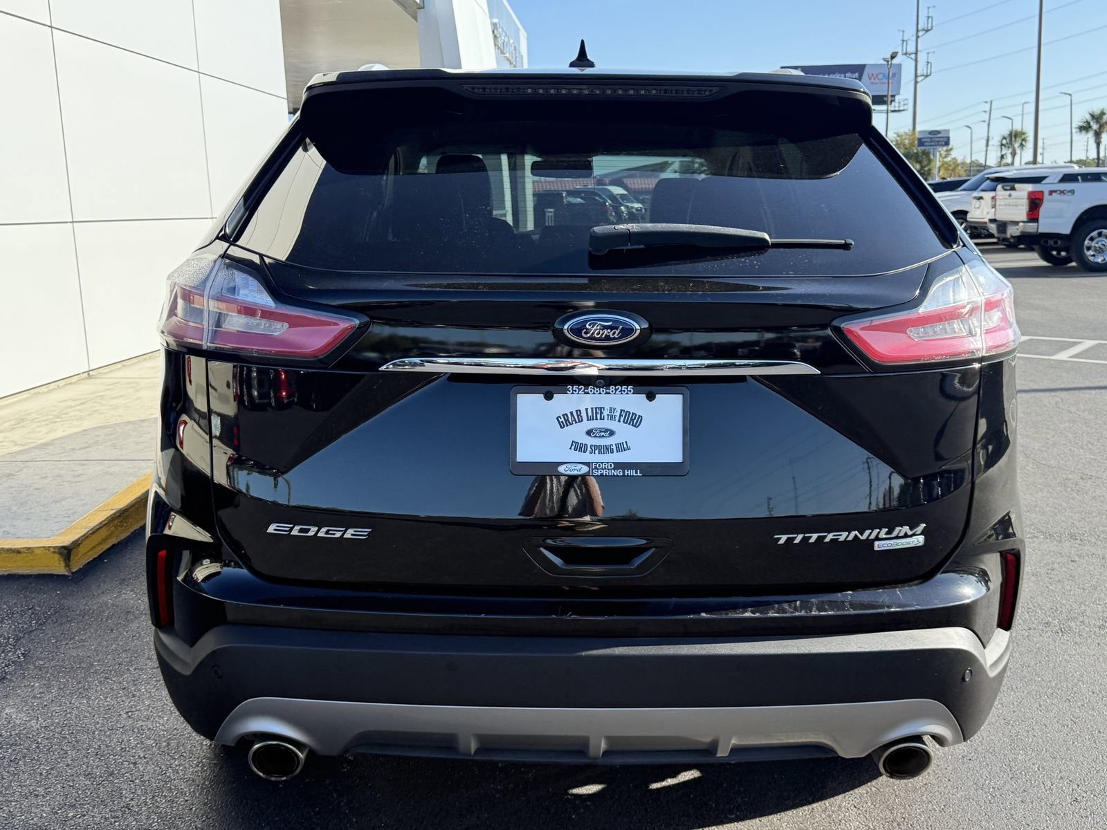 Used 2020 Ford Edge Titanium image 5