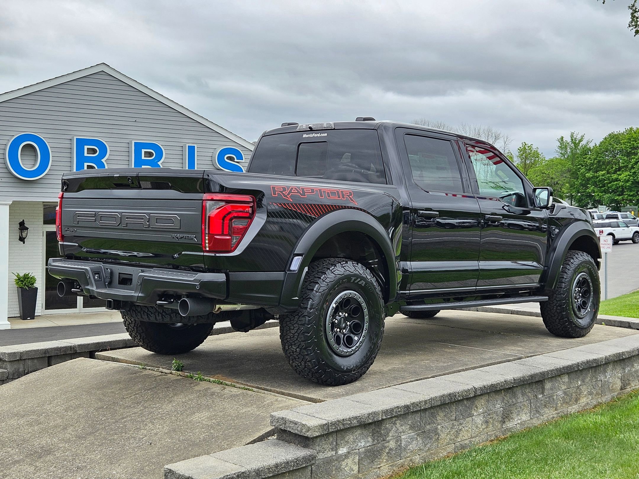 New 2025 Ford F150 Raptor image 3