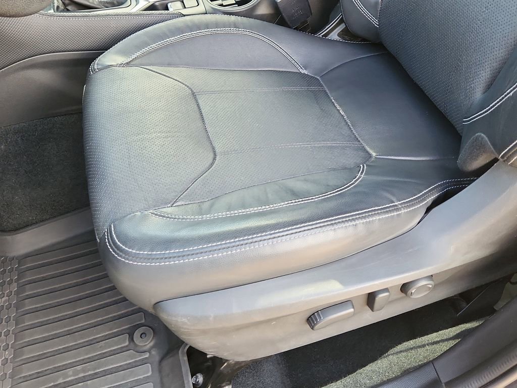 Used 2019 Subaru Forester Touring AWD/4WD image 9