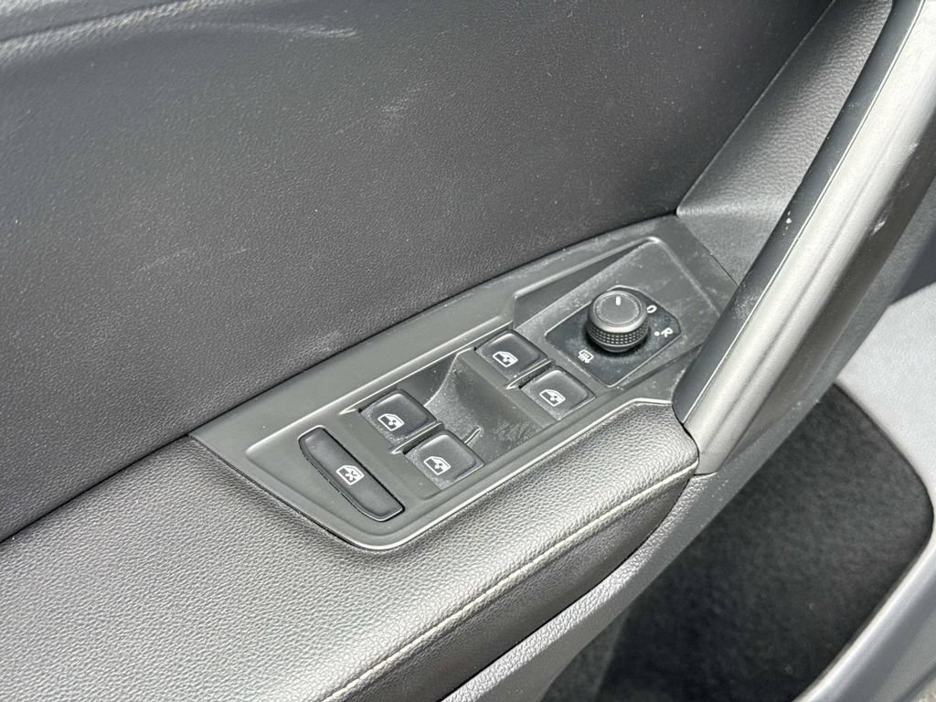 Used 2022 Volkswagen Tiguan S AWD/4WD image 24