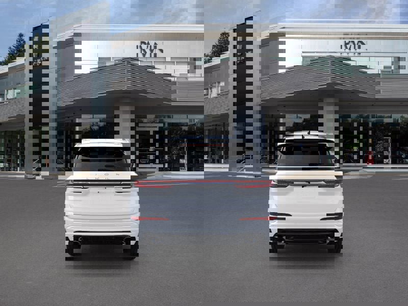 New 2026 Lincoln Corsair Reserve w/ Jet Appearance Package image 5