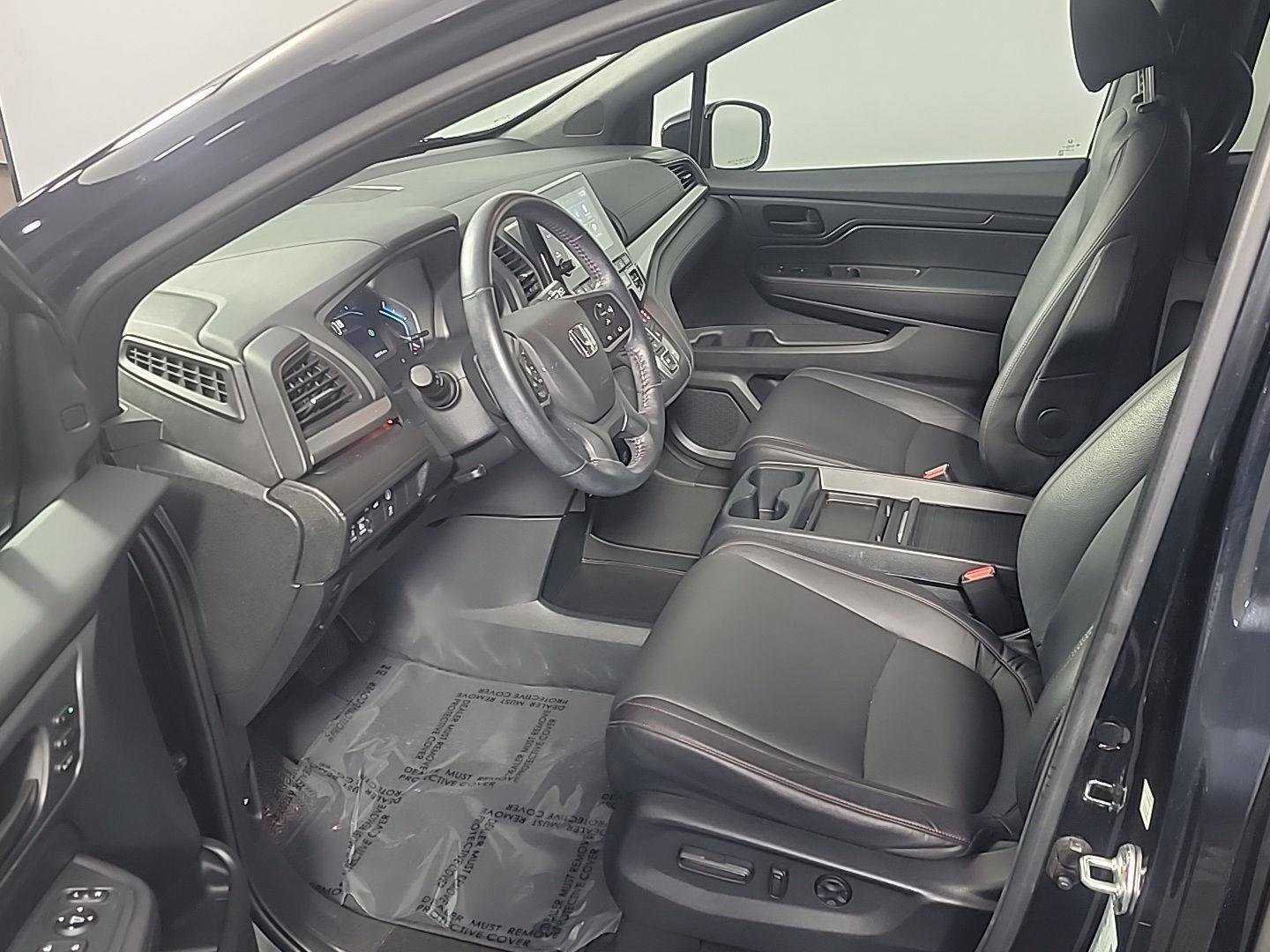 Certified 2023 Honda Odyssey Sport image 18