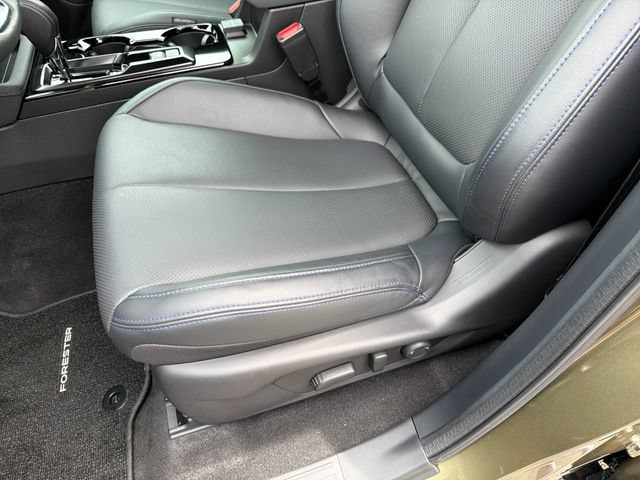 Used 2026 Subaru Forester Limited AWD/4WD image 21