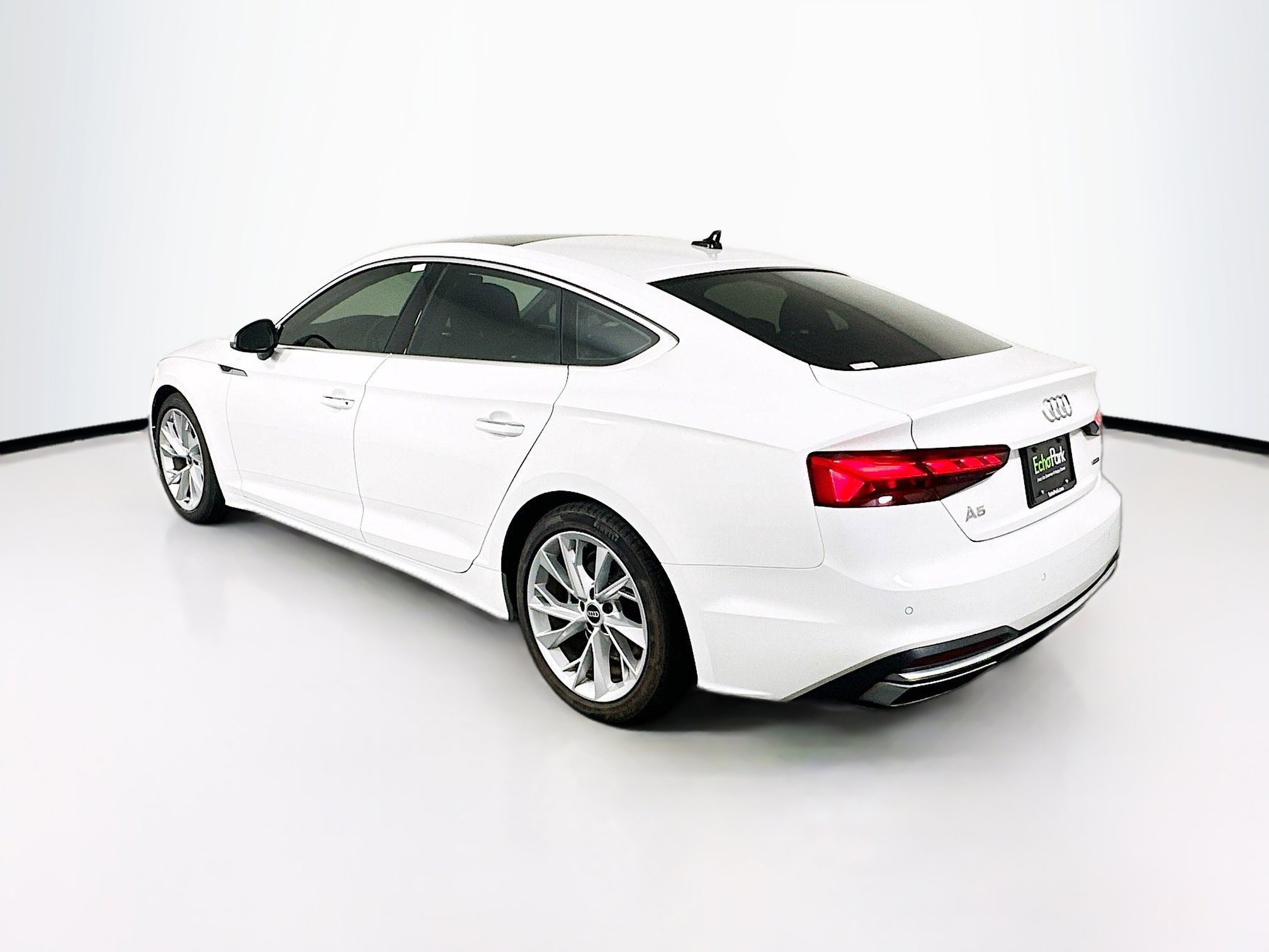 Used 2022 Audi A5 2.0T Premium w/ Convenience Package image 5