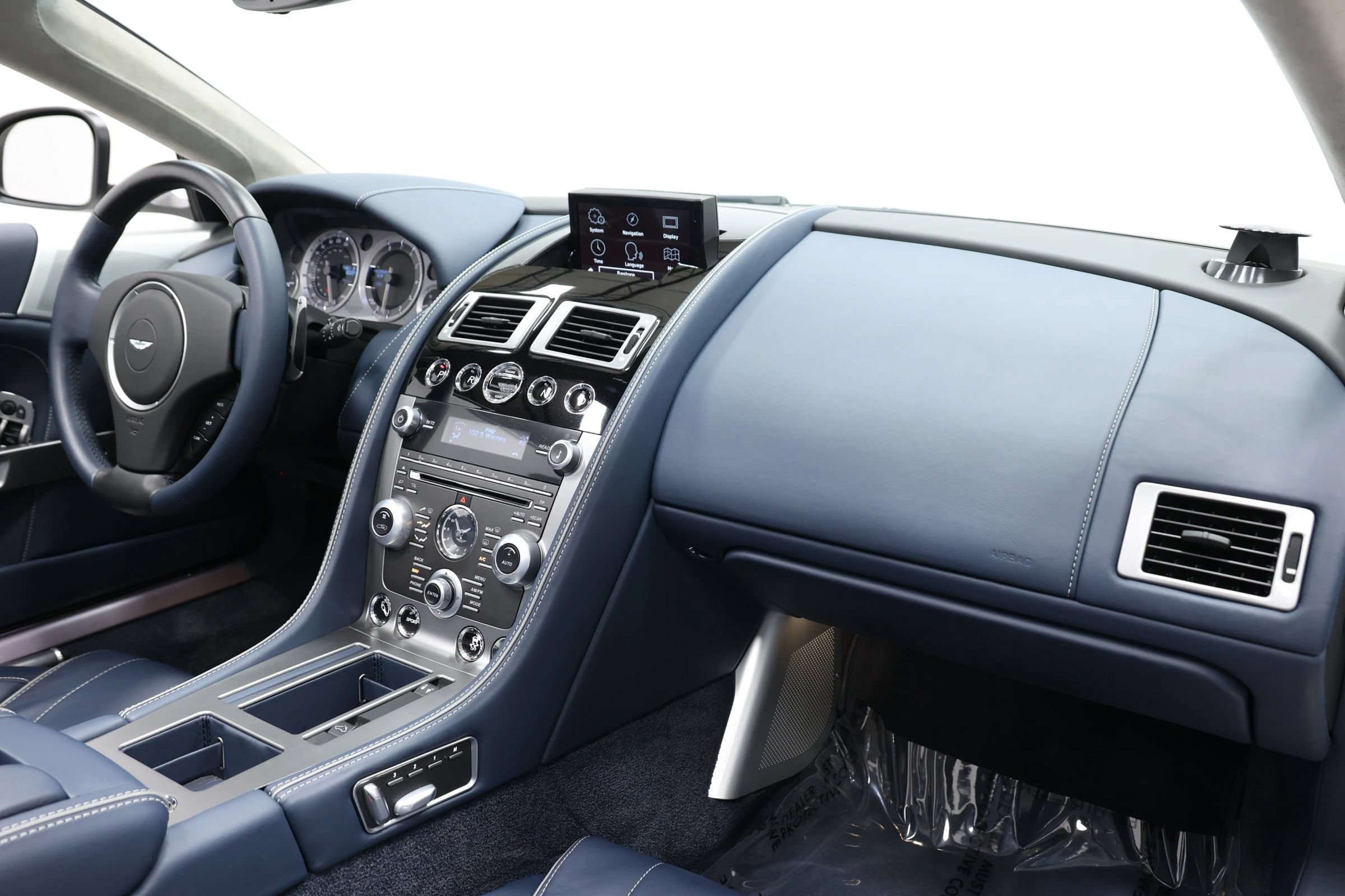 Used 2012 Aston Martin Virage Volante RWD image 81