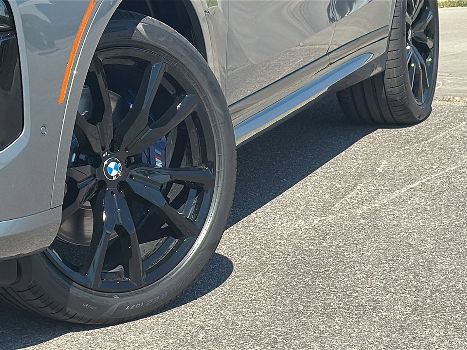 New 2026 BMW X7 xDrive40i w/ M Sport Package image 3
