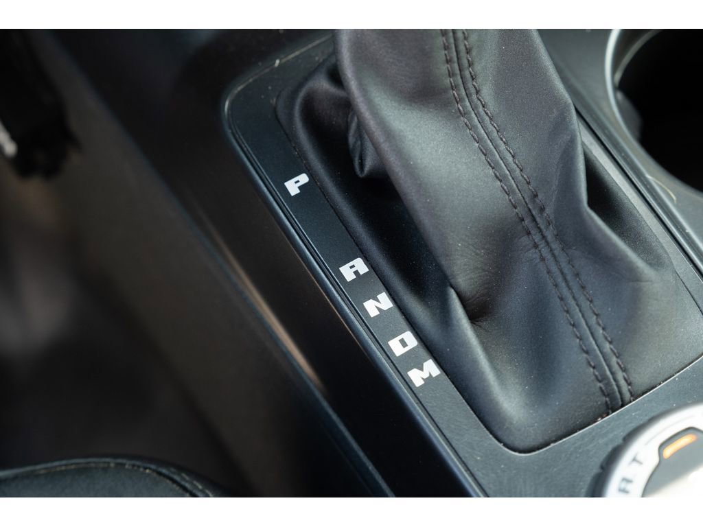 Used 2024 Ford Bronco Everglades image 17