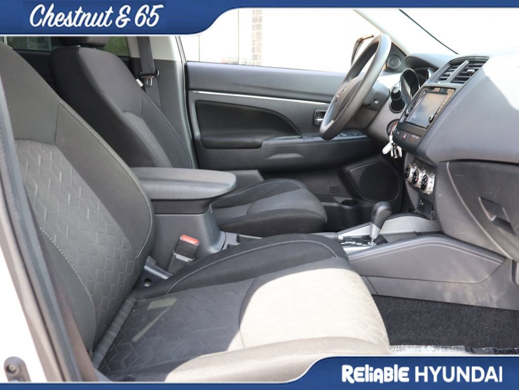 Used 2021 Mitsubishi Outlander Sport SE image 10