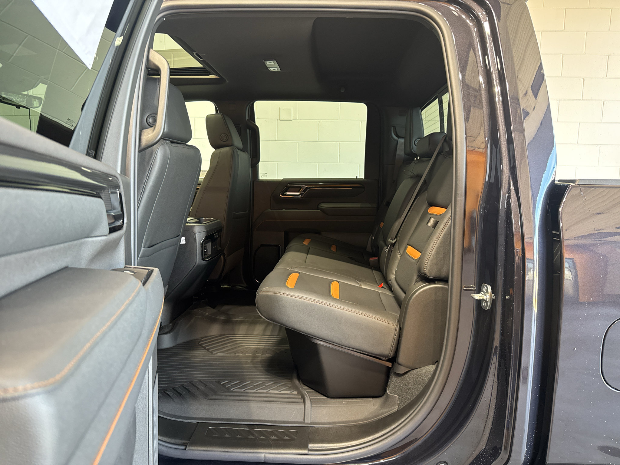 New 2026 GMC Sierra 2500 AT4 w/ AT4 Premium Plus Package AWD/4WD image 14