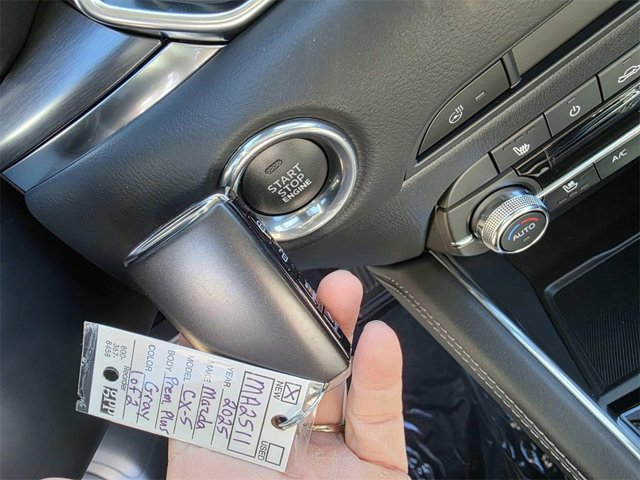 New 2025 MAZDA CX-5 AWD 2.5 S w/ Premium Plus Pkg image 11