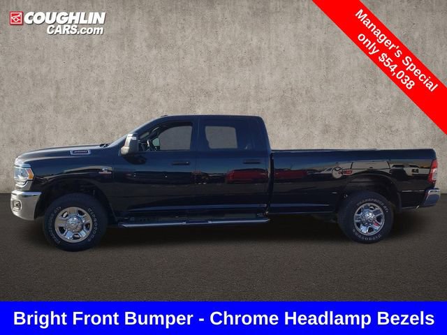 Used 2024 RAM 3500 Tradesman w/ Chrome Appearance Group image 5