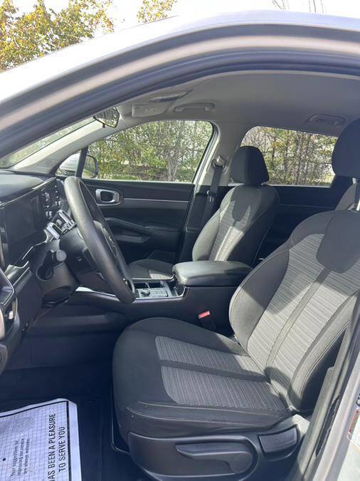 Used 2021 Kia Sorento LX image 31
