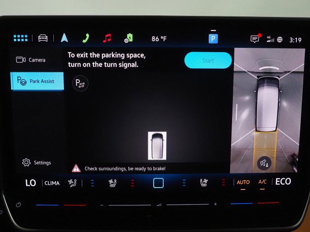 Used 2025 Volkswagen ID. Buzz 1st Edition image 30