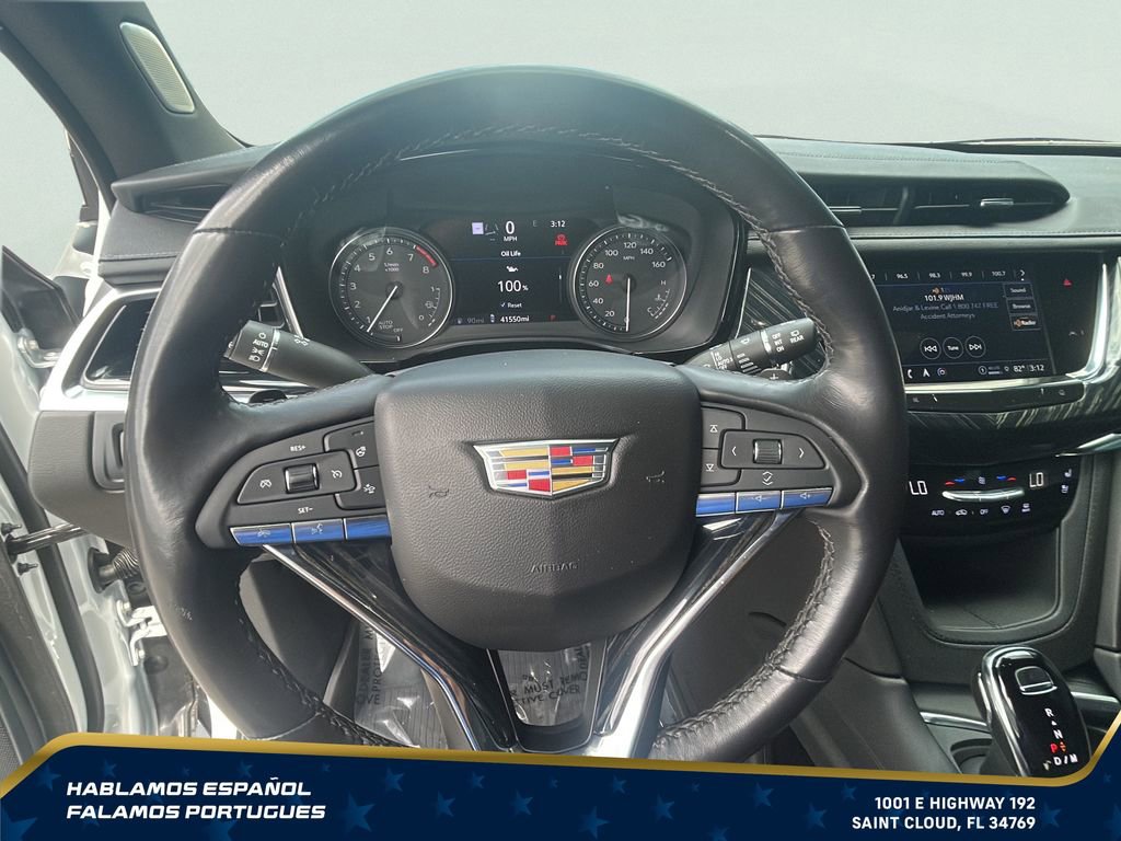 Used 2023 Cadillac XT6 Premium Luxury w/ Technology Package FWD image 16